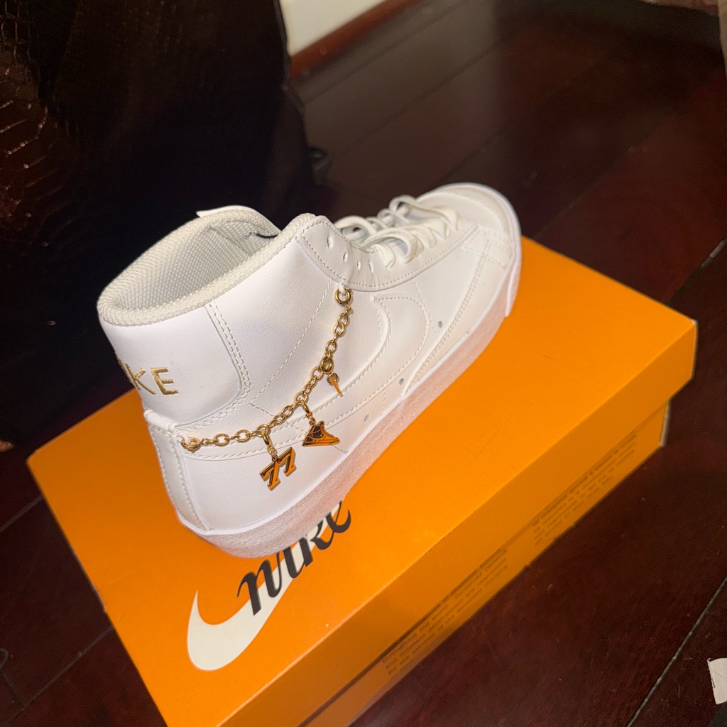 Brand New  Nike Blazer Mid 77 Lx White And Metallic Gold